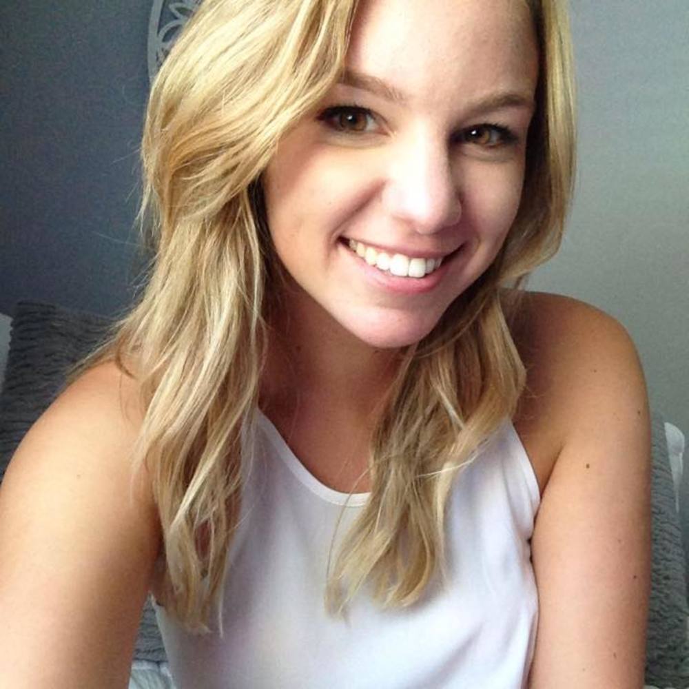 Meet your Posher, Alyssa